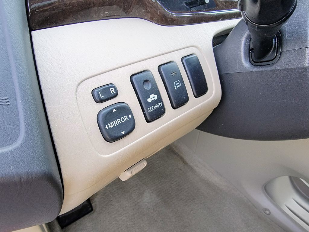 2003 Toyota Highlander Image 11