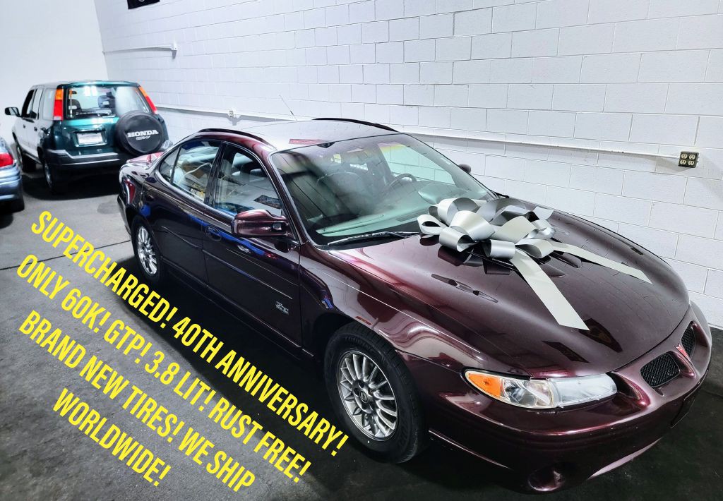 2002 Pontiac Grand Prix Image 1