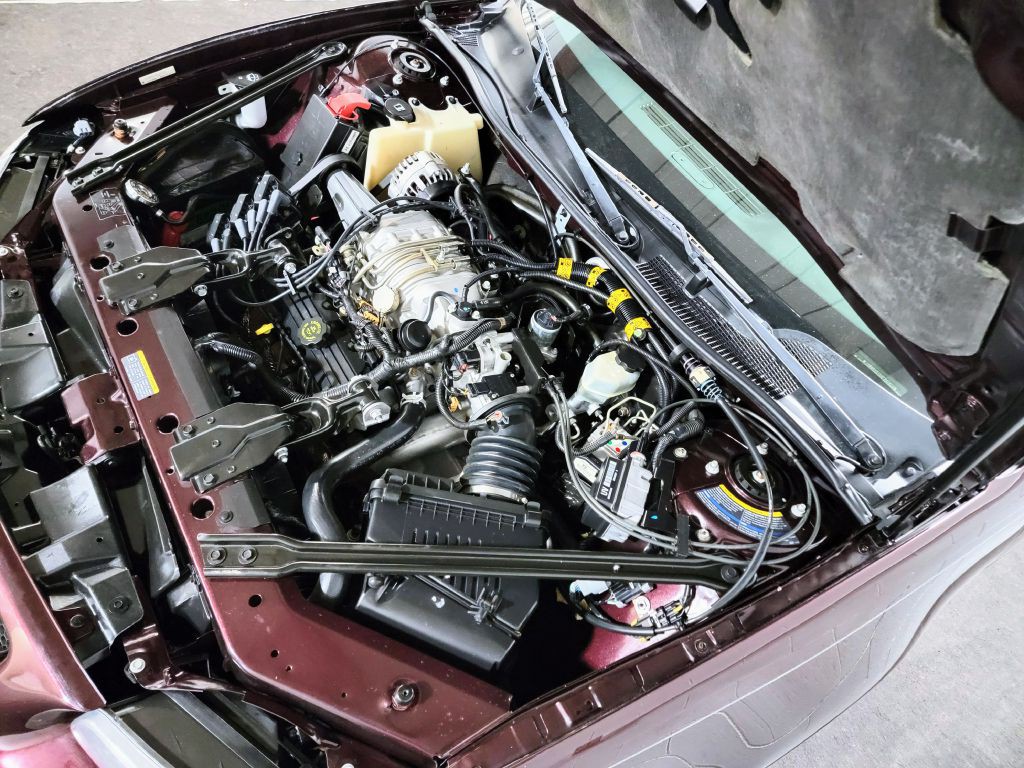 2002 Pontiac Grand Prix Image 14