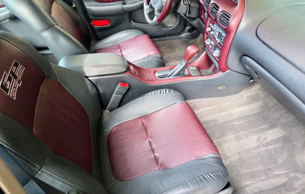 2002 Pontiac Grand Prix Image 59