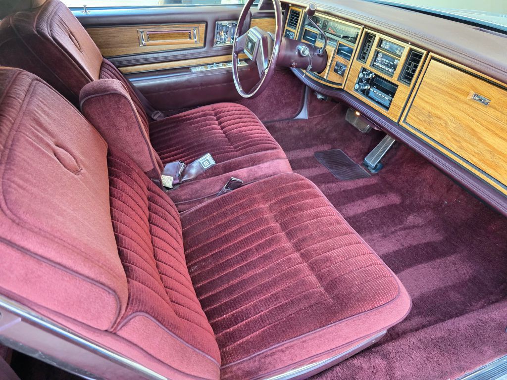 1985 Cadillac Eldorado Image 10
