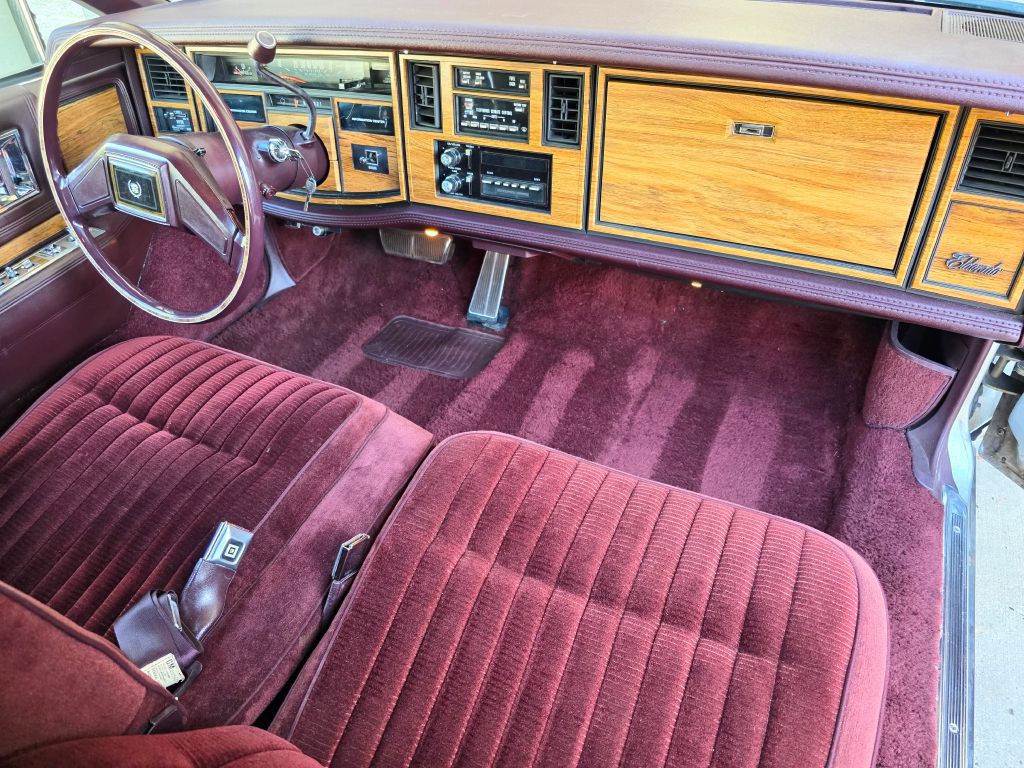 1985 Cadillac Eldorado Image 12