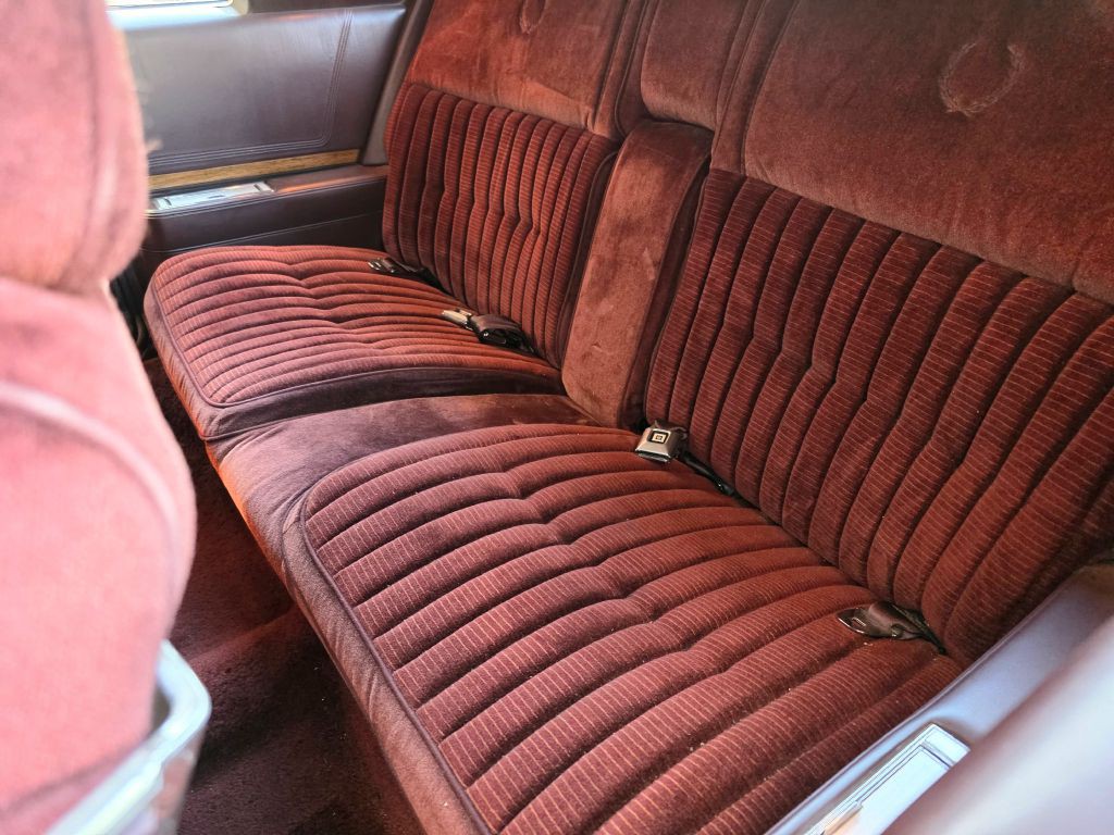 1985 Cadillac Eldorado Image 16