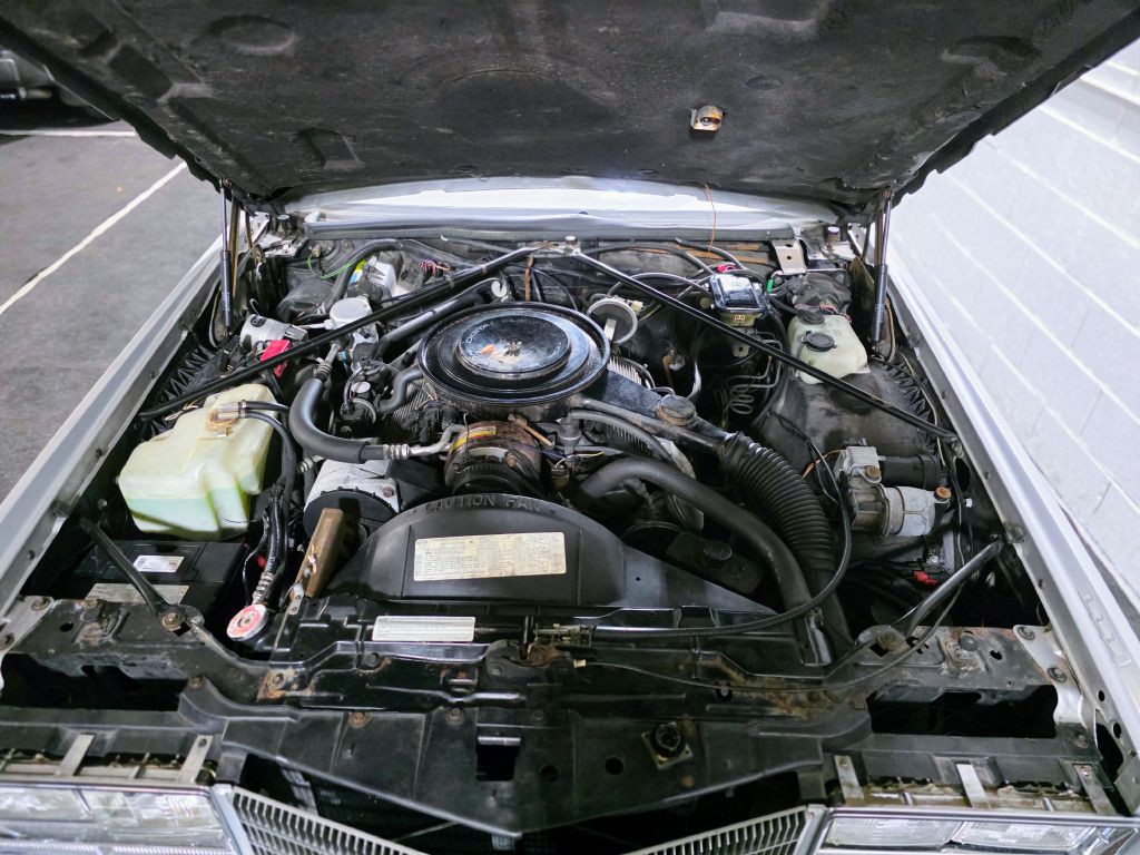 1985 Cadillac Eldorado Image 31