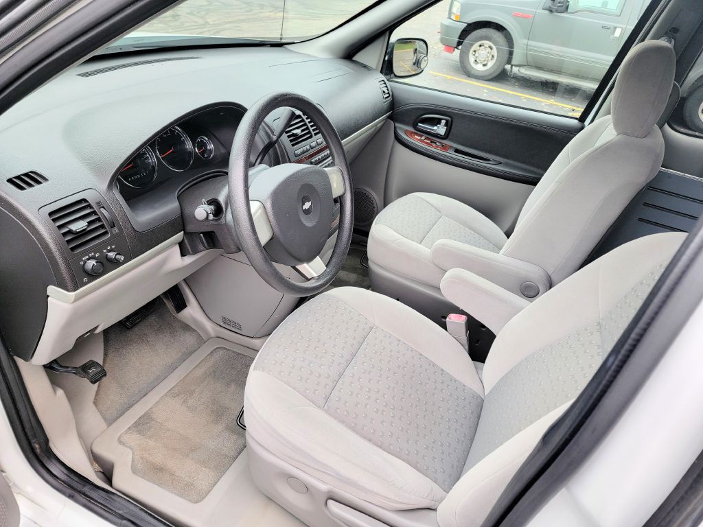 2008 Chevrolet Uplander Image 18