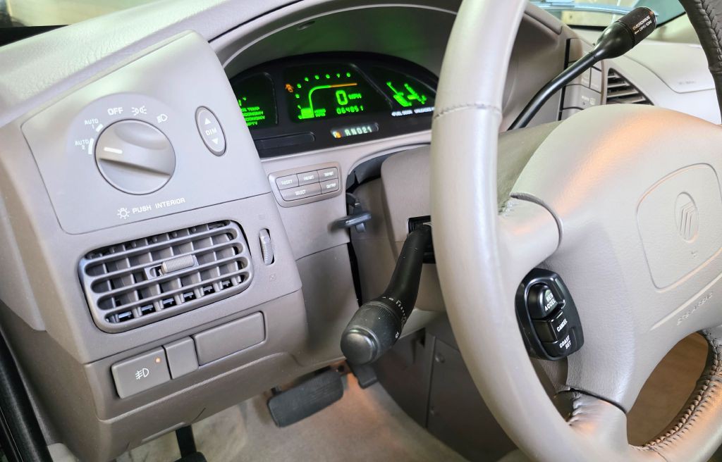 2002 Mercury Villager Image 7