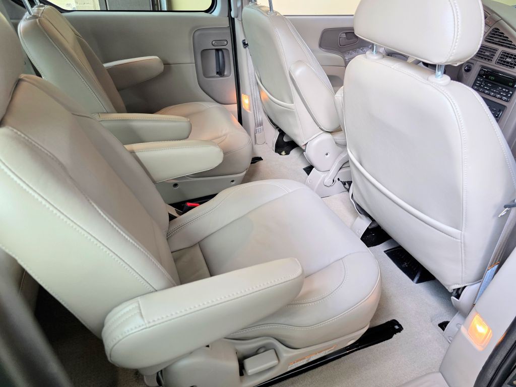 2002 Mercury Villager Image 15