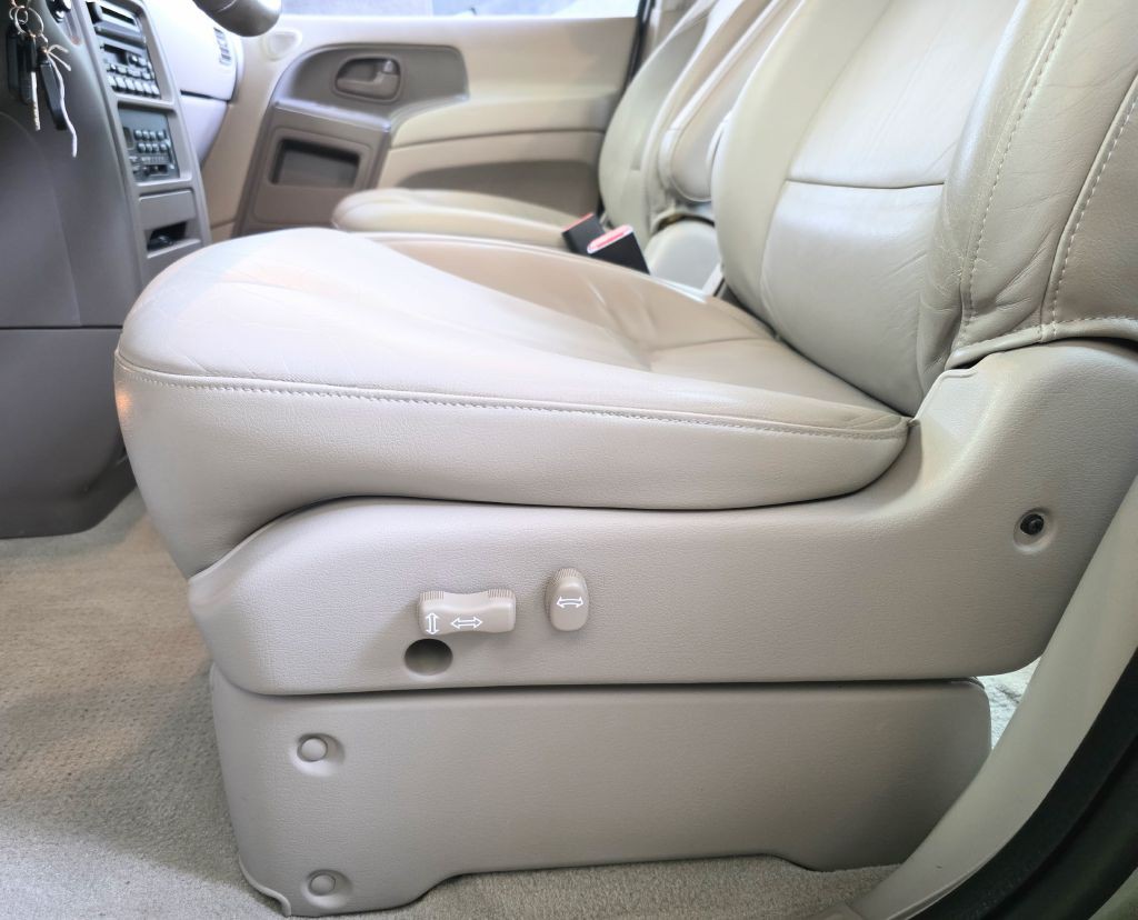 2002 Mercury Villager Image 16