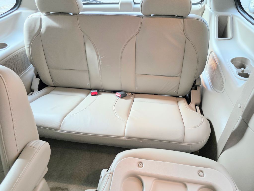 2002 Mercury Villager Image 20