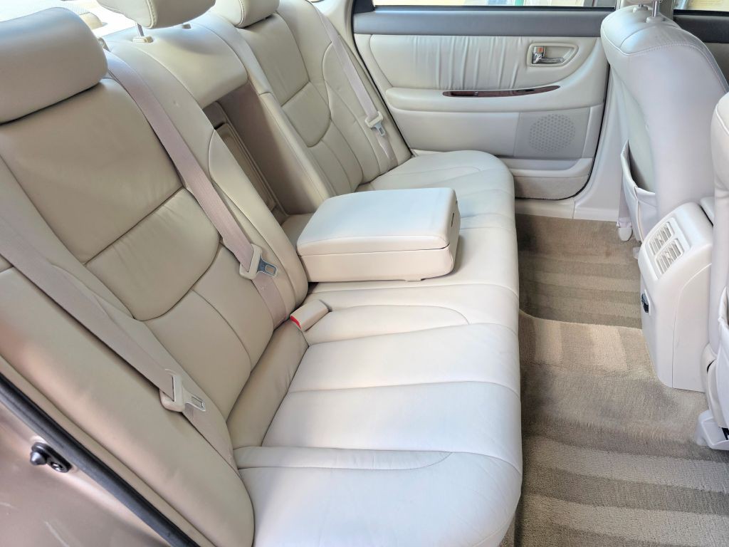 2001 Toyota Avalon Image 23