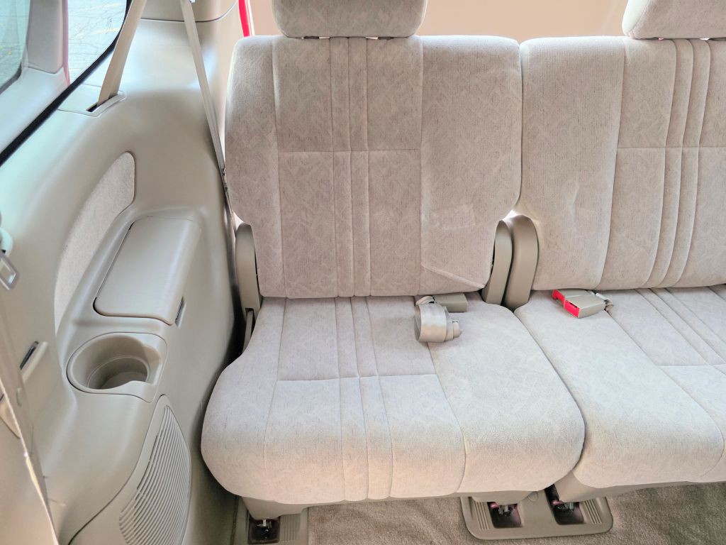 1999 Toyota Sienna Image 23