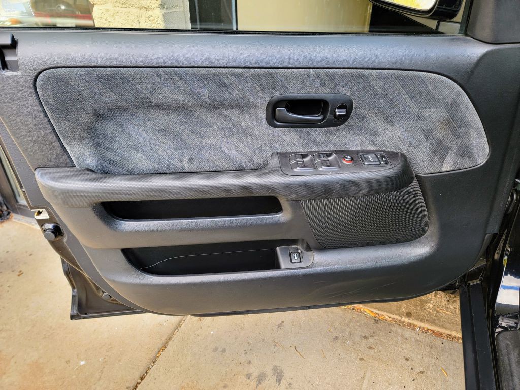 2004 Honda CR-V Image 8