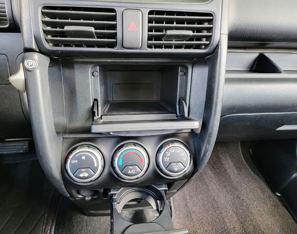 2004 Honda CR-V Image 33