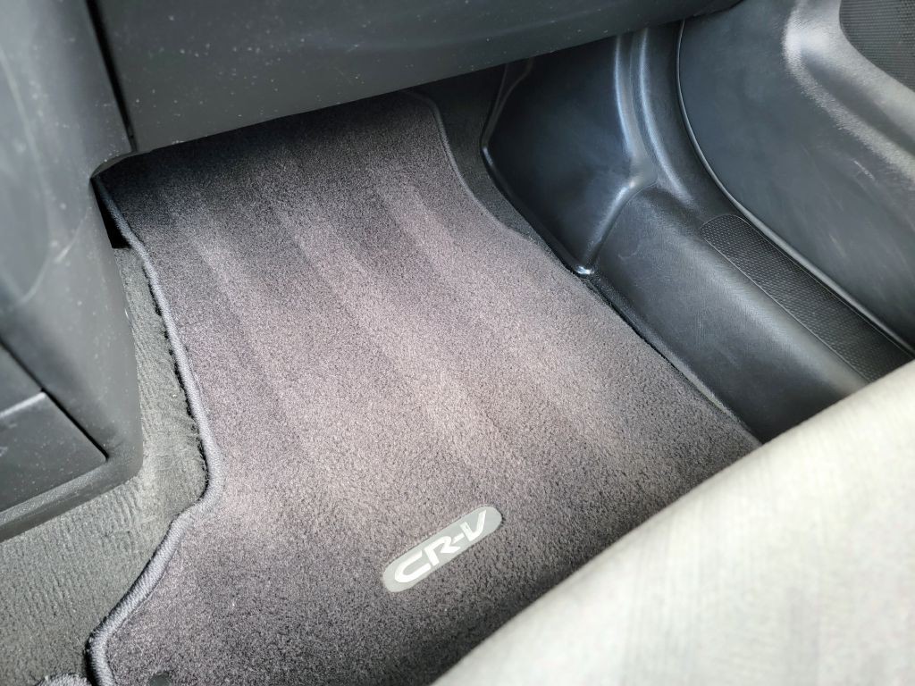 2004 Honda CR-V Image 37