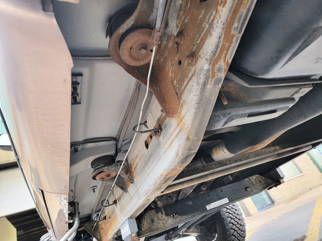 1996 GMC Sierra Image 27