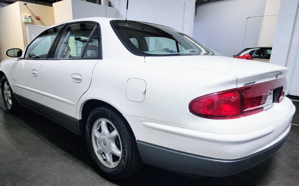2001 Buick Regal Image 33