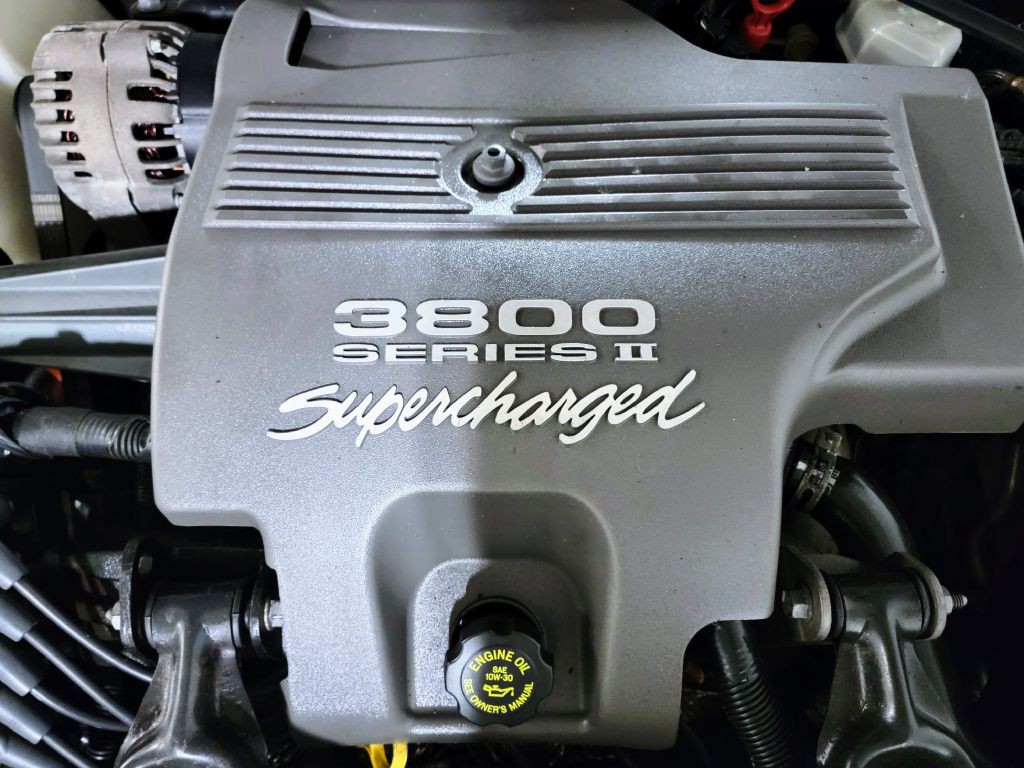 2001 Buick Regal Image 37