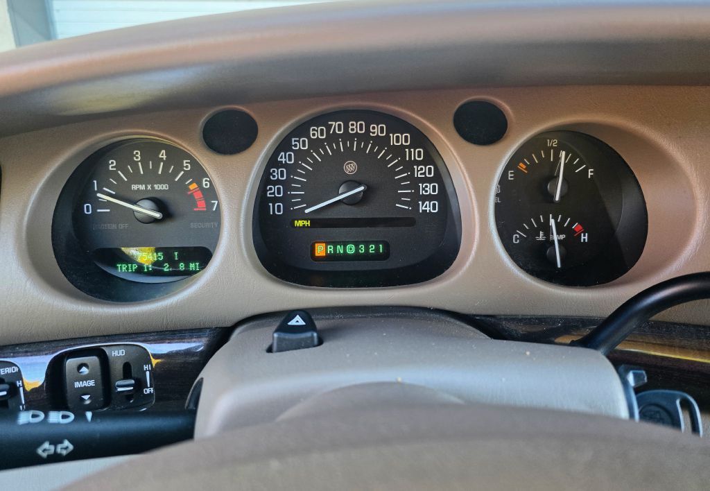 2005 Buick LeSabre Image 5