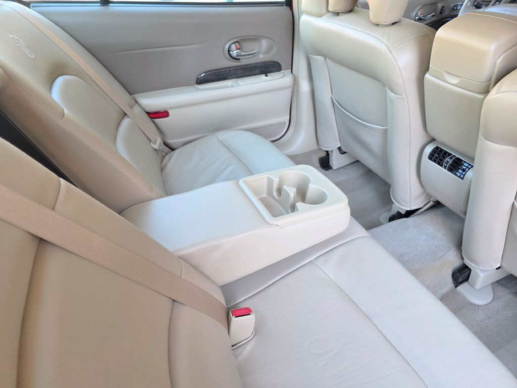 2005 Buick LeSabre Image 35