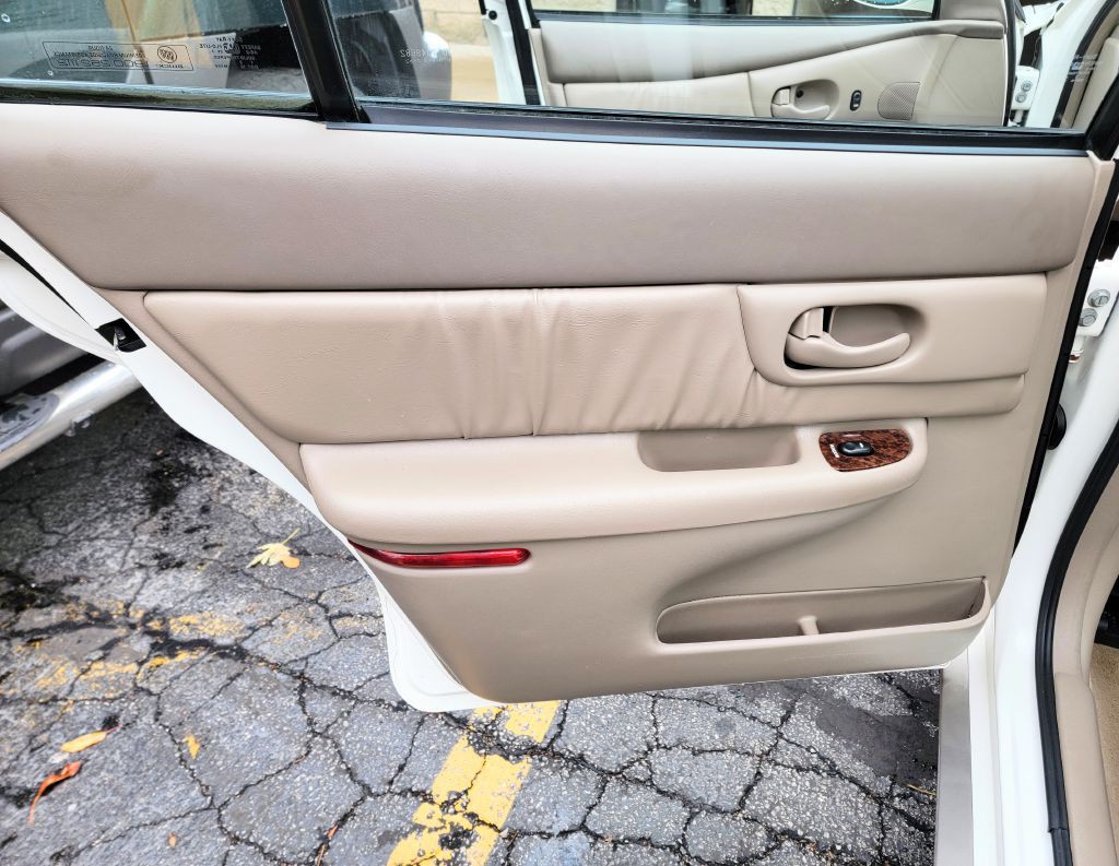 2003 Buick Regal Image 15