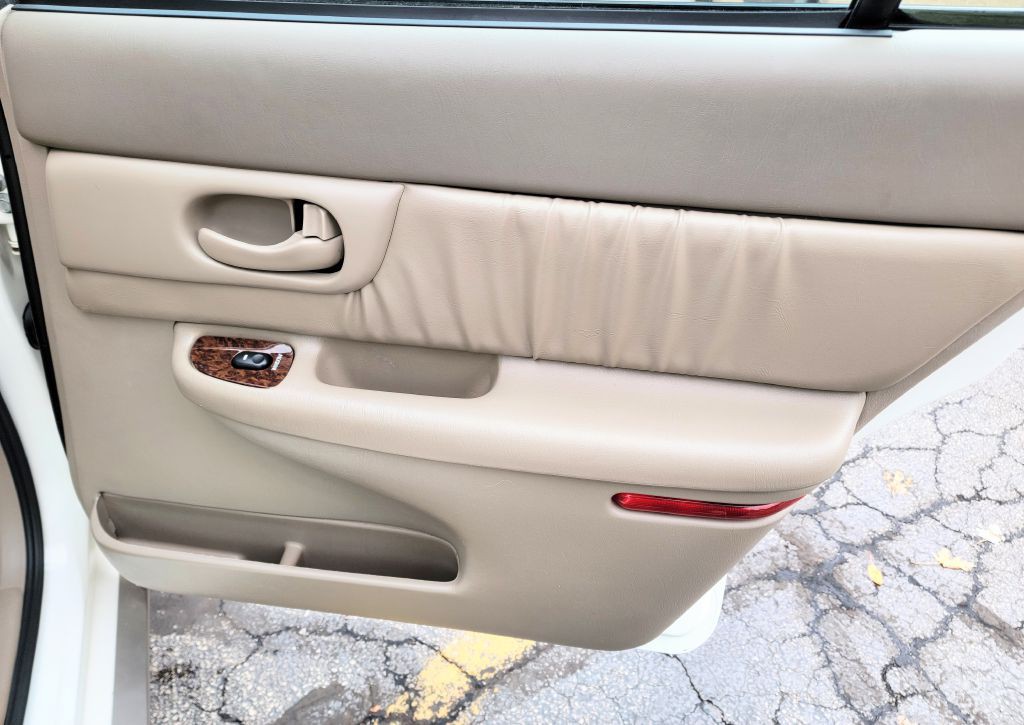 2003 Buick Regal Image 20