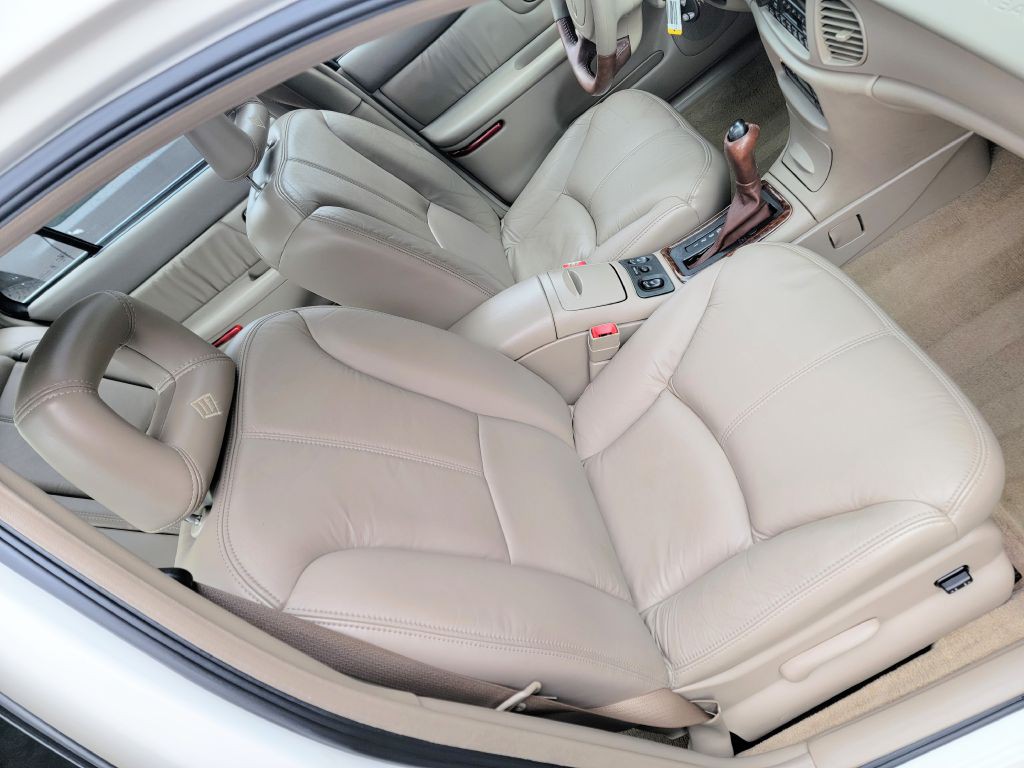 2003 Buick Regal Image 22