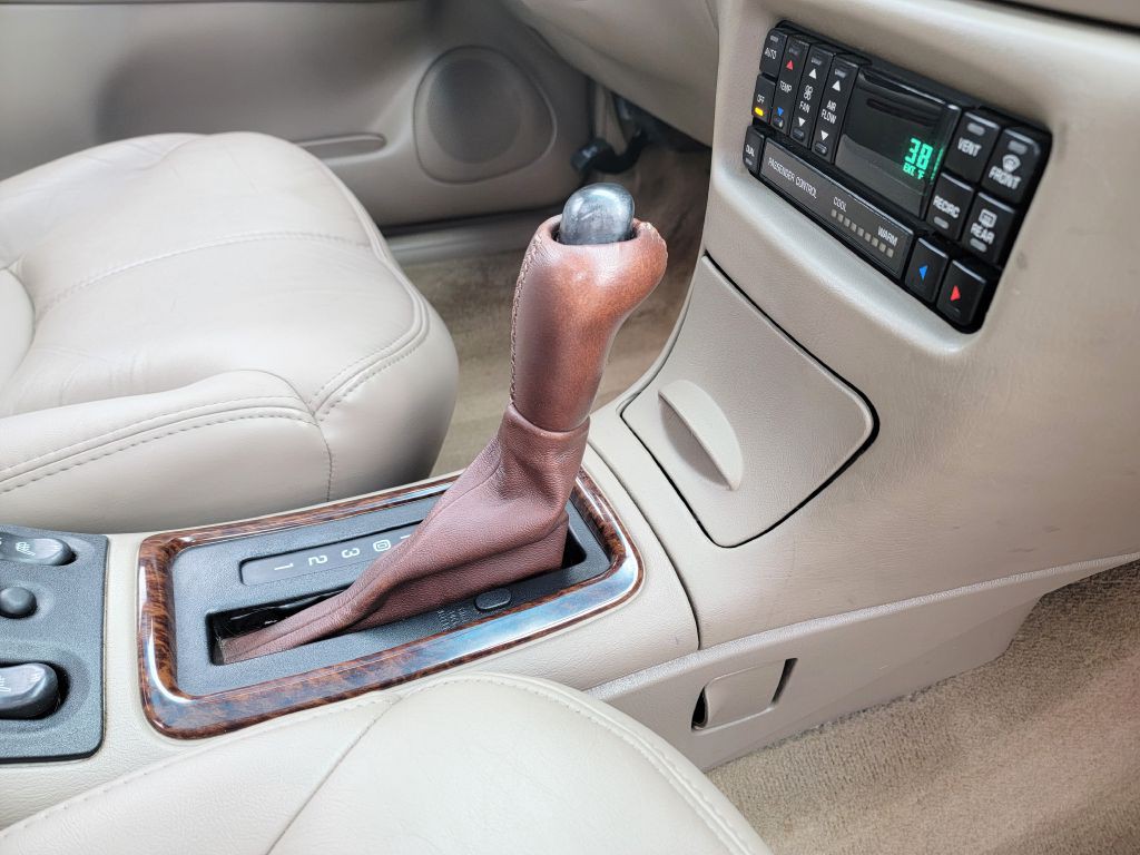 2003 Buick Regal Image 26