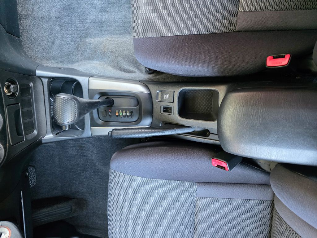 2005 Toyota Rav4 Image 12