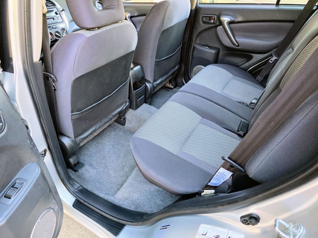 2005 Toyota Rav4 Image 15