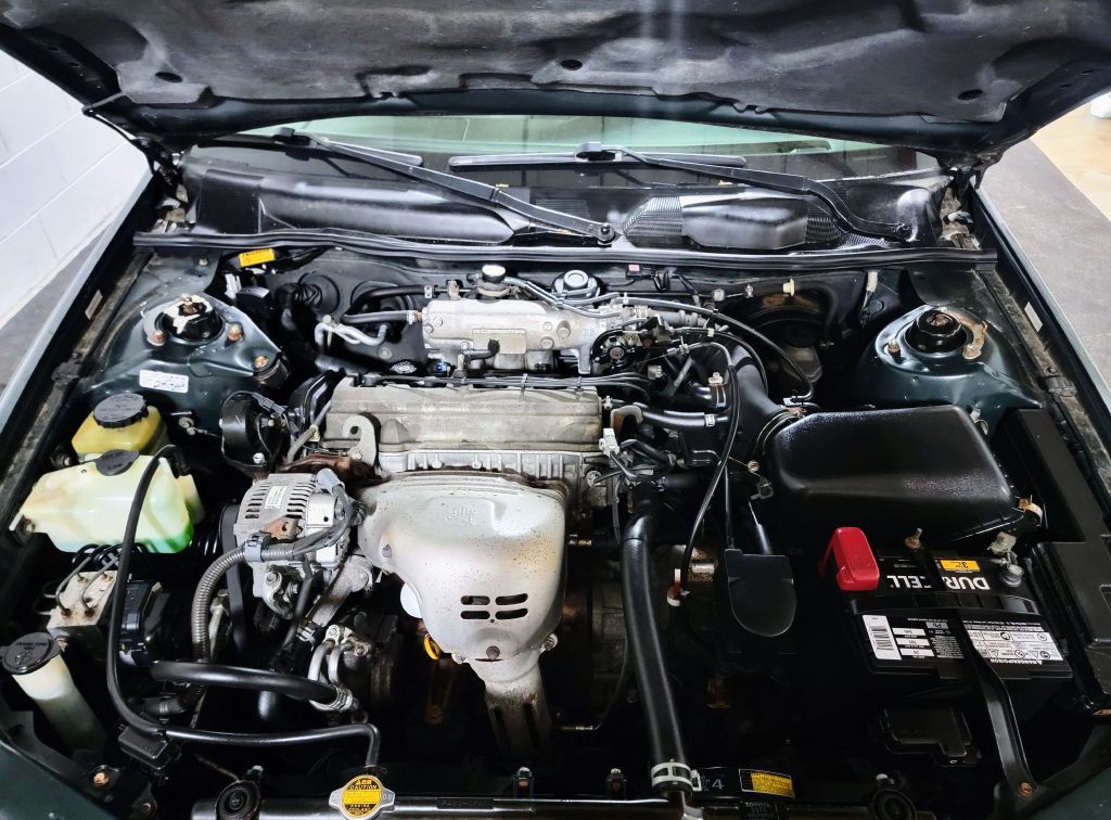 1999 Toyota Camry Image 11