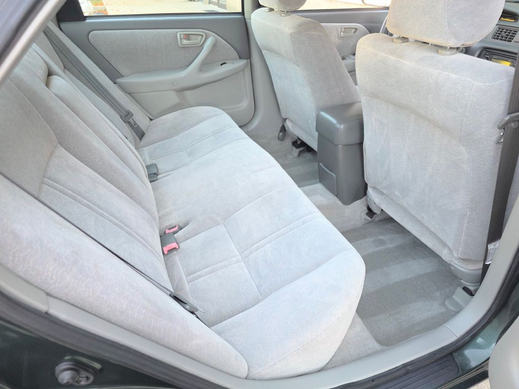 1999 Toyota Camry Image 15