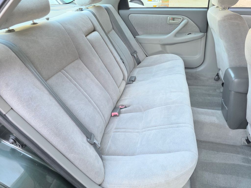 1999 Toyota Camry Image 16