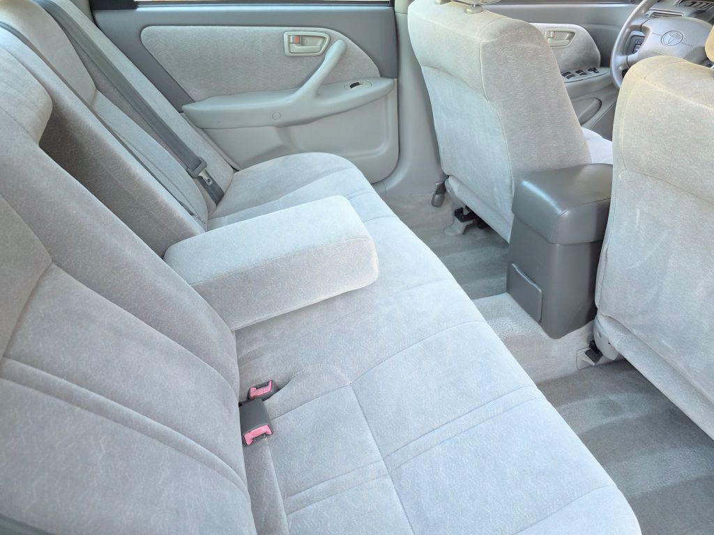 1999 Toyota Camry Image 18