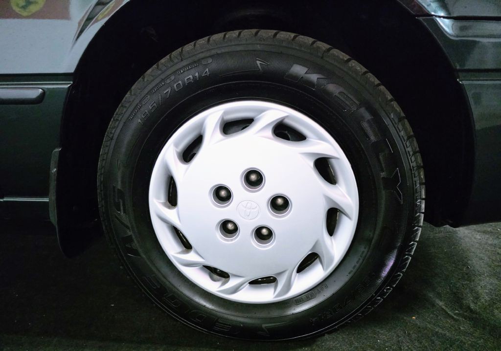 1999 Toyota Camry Image 32