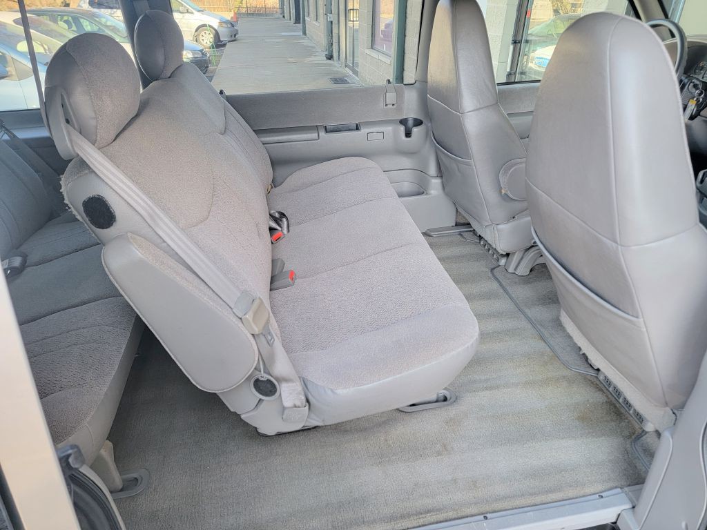 2005 GMC Safari Image 20