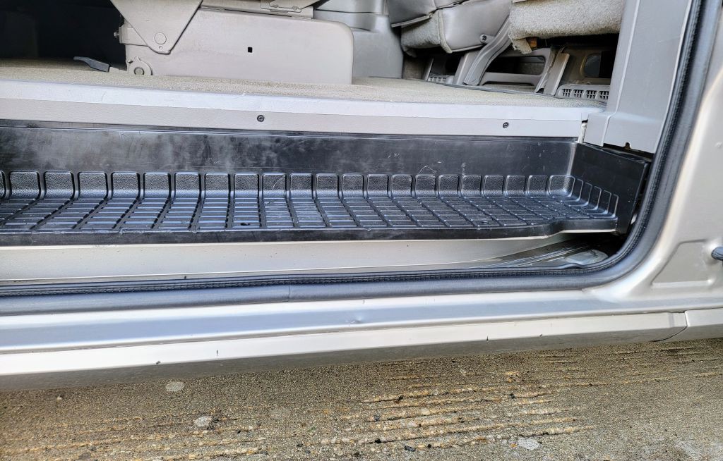 2005 GMC Safari Image 28