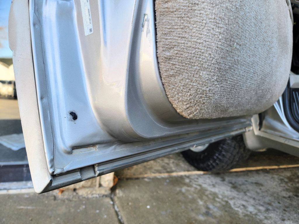 2005 GMC Safari Image 34