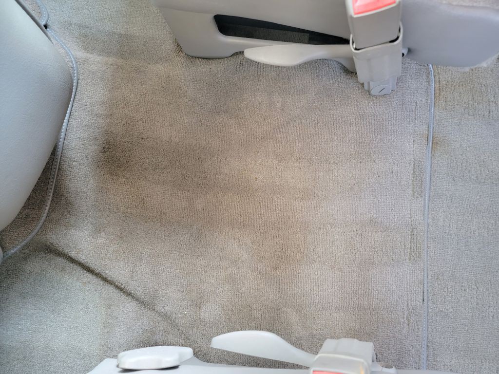 2005 GMC Safari Image 54