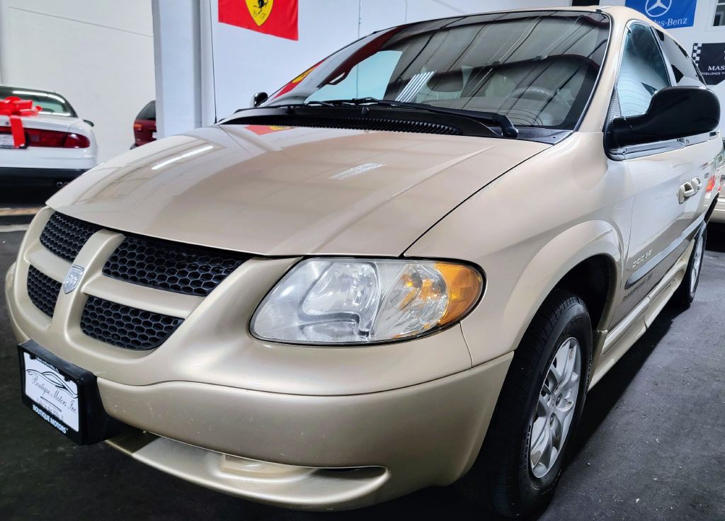 2001 Dodge Grand Caravan Image 40