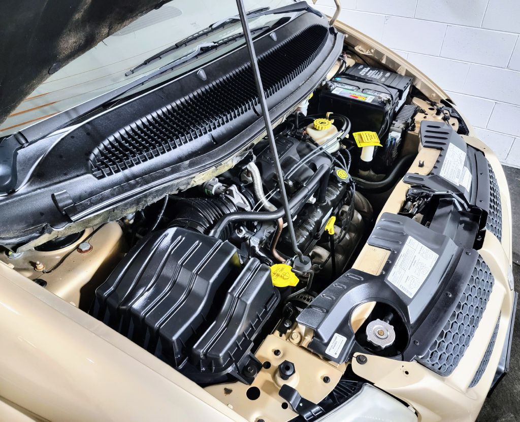 2001 Dodge Grand Caravan Image 46