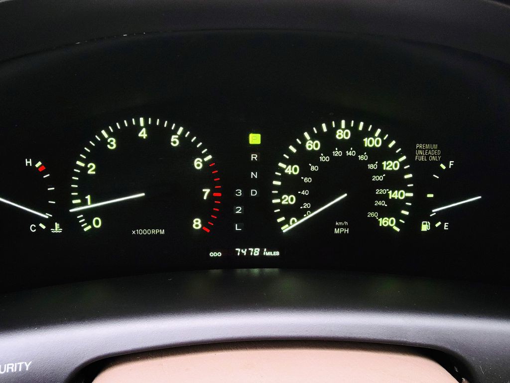 1996 Lexus LS Image 4