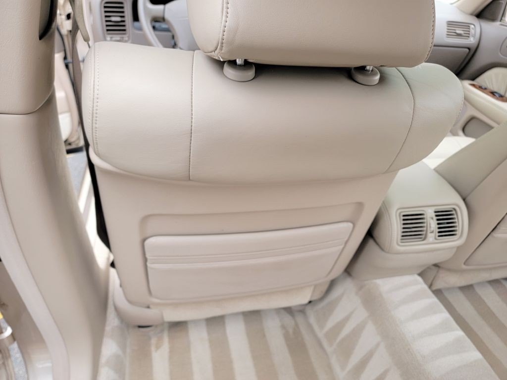 1996 Lexus LS Image 17