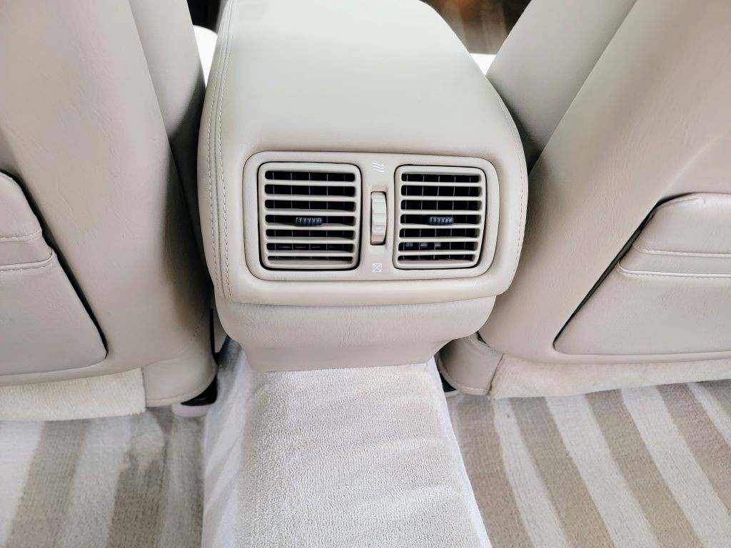 1996 Lexus LS Image 20