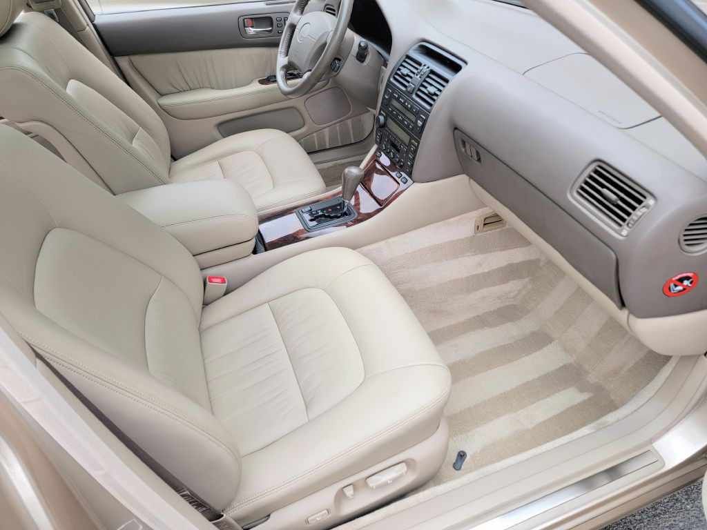 1996 Lexus LS Image 27