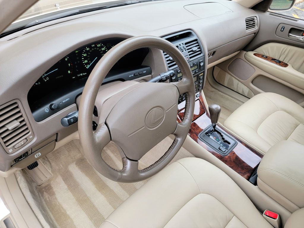 1996 Lexus LS Image 47