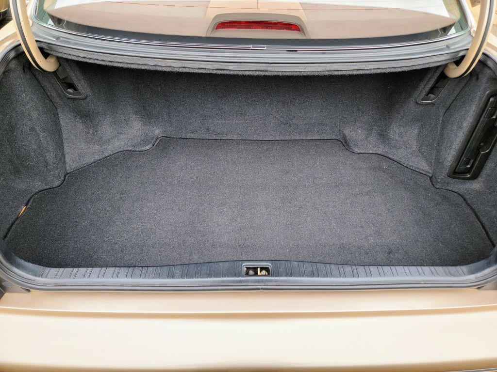 1996 Lexus LS Image 59