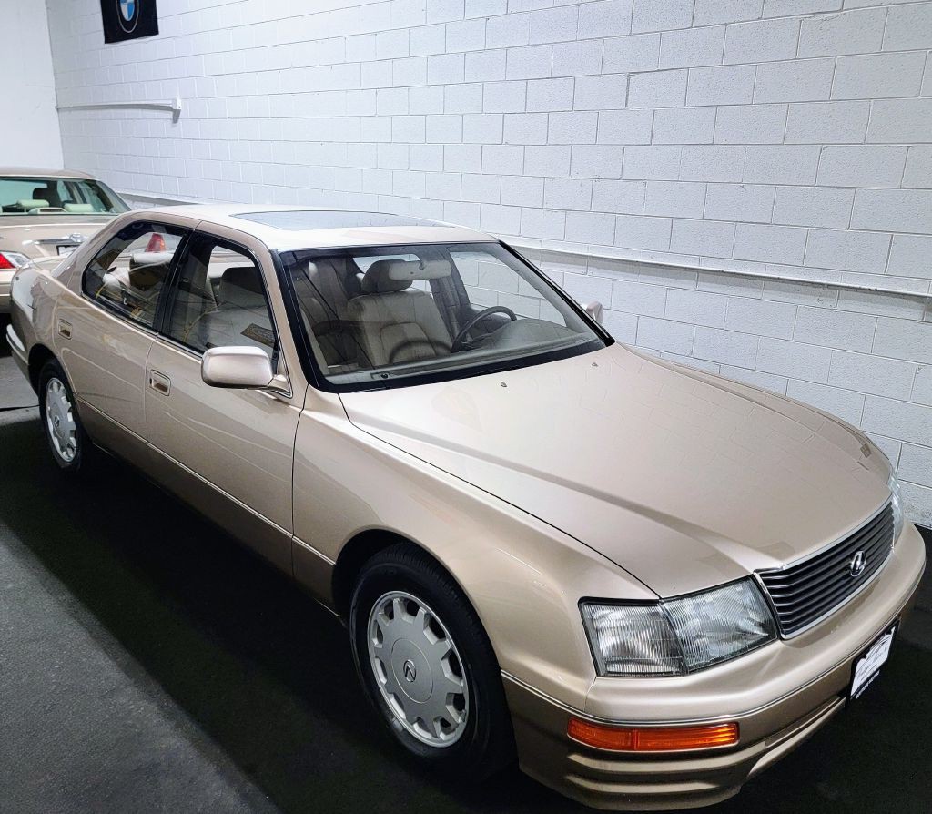 1996 Lexus LS Image 80