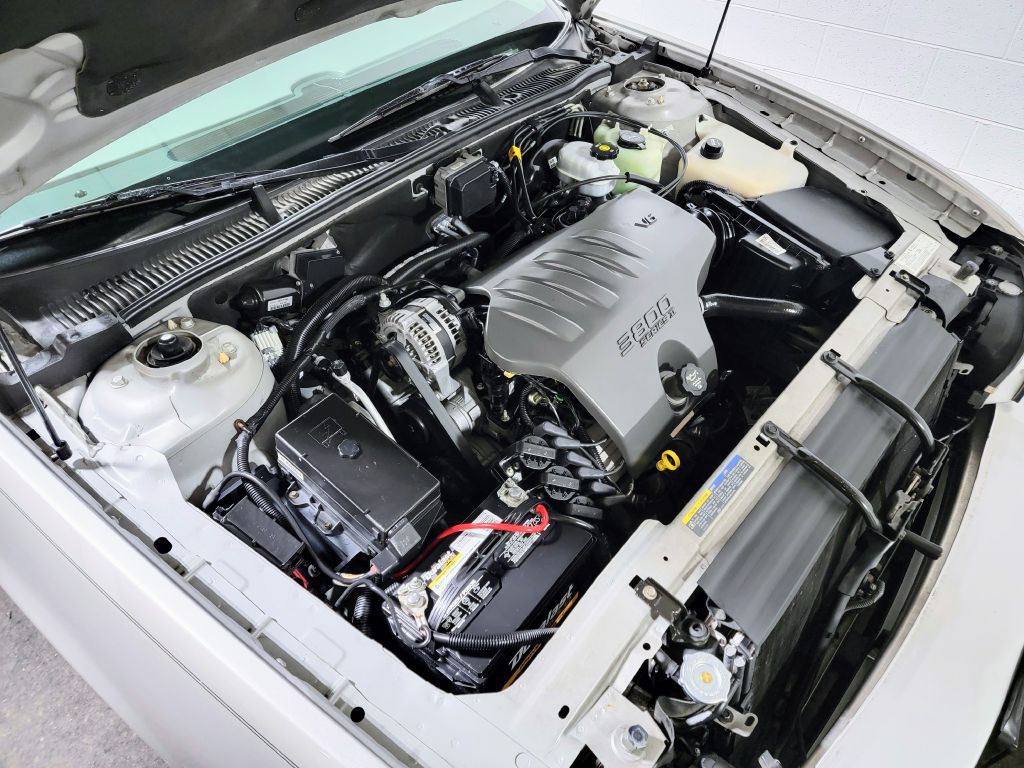 2004 Buick Park Avenue Image 13