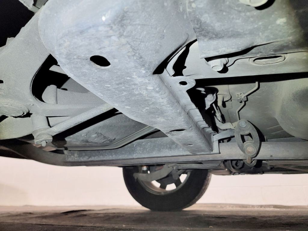 2004 Buick Park Avenue Image 16