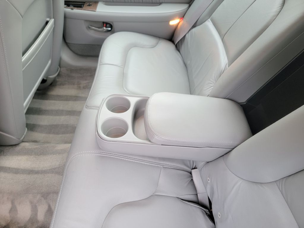 2004 Buick Park Avenue Image 35